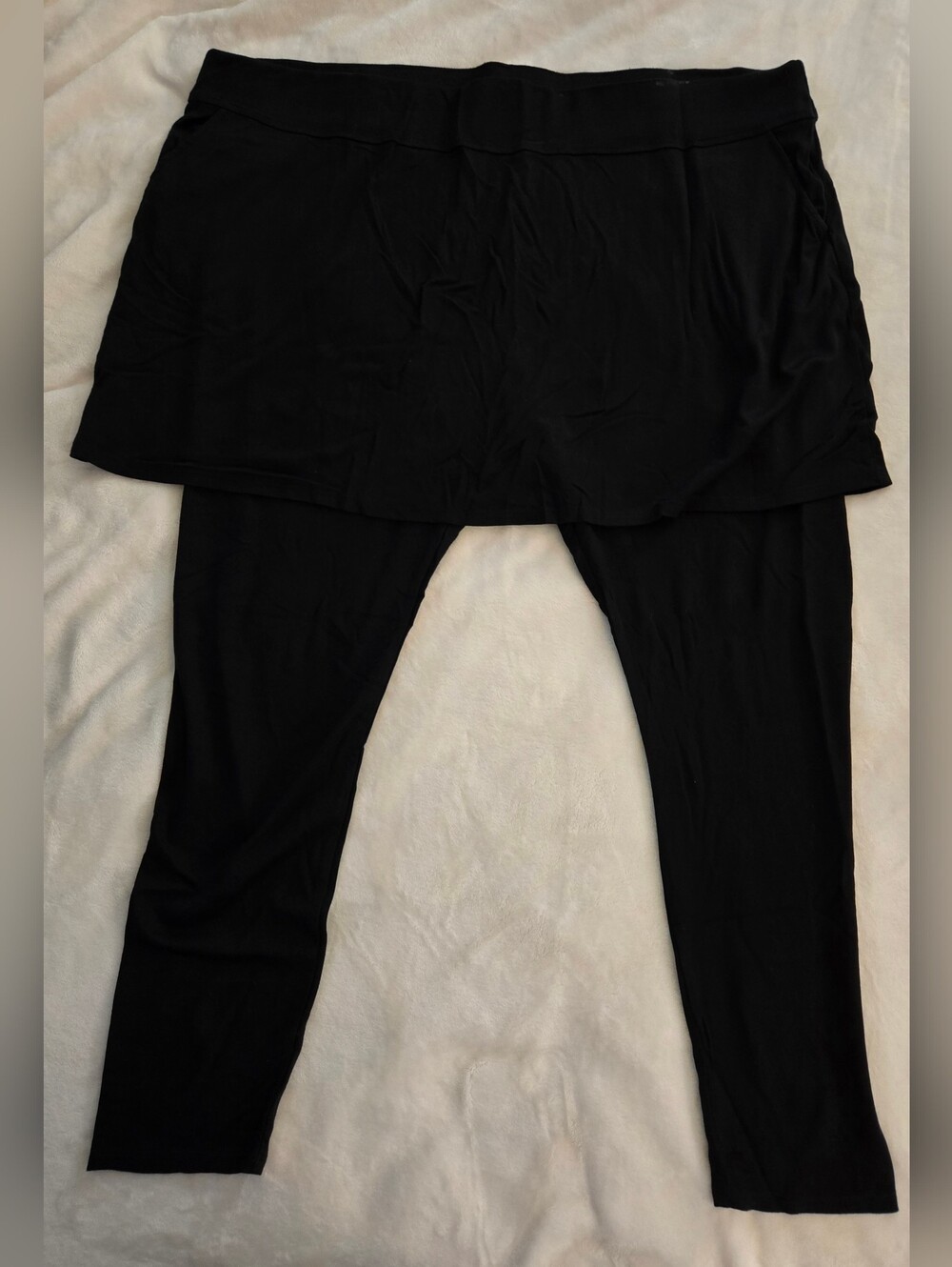 Legacy Black Skirted Leggings